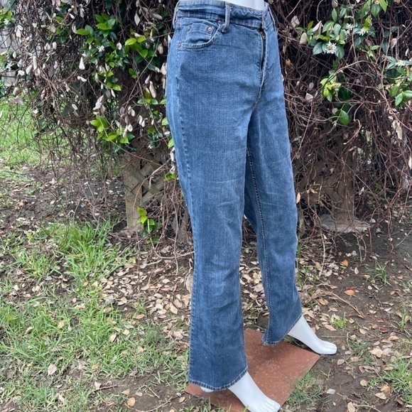 Levi’s Signature High Rise At Waist Bootcut Jeans - Picture 2 of 8